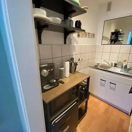 Geschmackvolles 2 Zi Apartment No4 In Top Stadtlage * 카셀