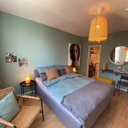 Geschmackvolles 2 Zi Apartment No4 In Top Stadtlage