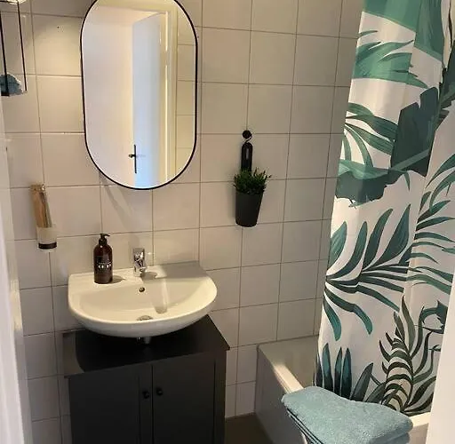 Apartamento Geschmackvolles 2 Zi Apartment No4 In Top Stadtlage *