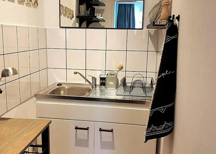 Geschmackvolles 2 Zi Apartment No4 In Top Stadtlage *