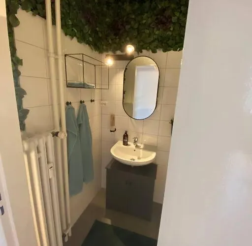 Geschmackvolles 2 Zi Apartment No4 In Top Stadtlage